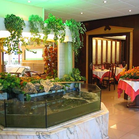 Hotel Isabel Isla Restoran foto
